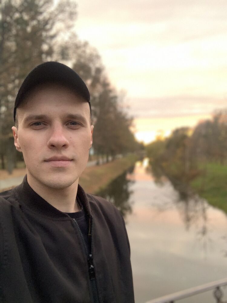  Warszawa,   , 28 ,   ,   , 