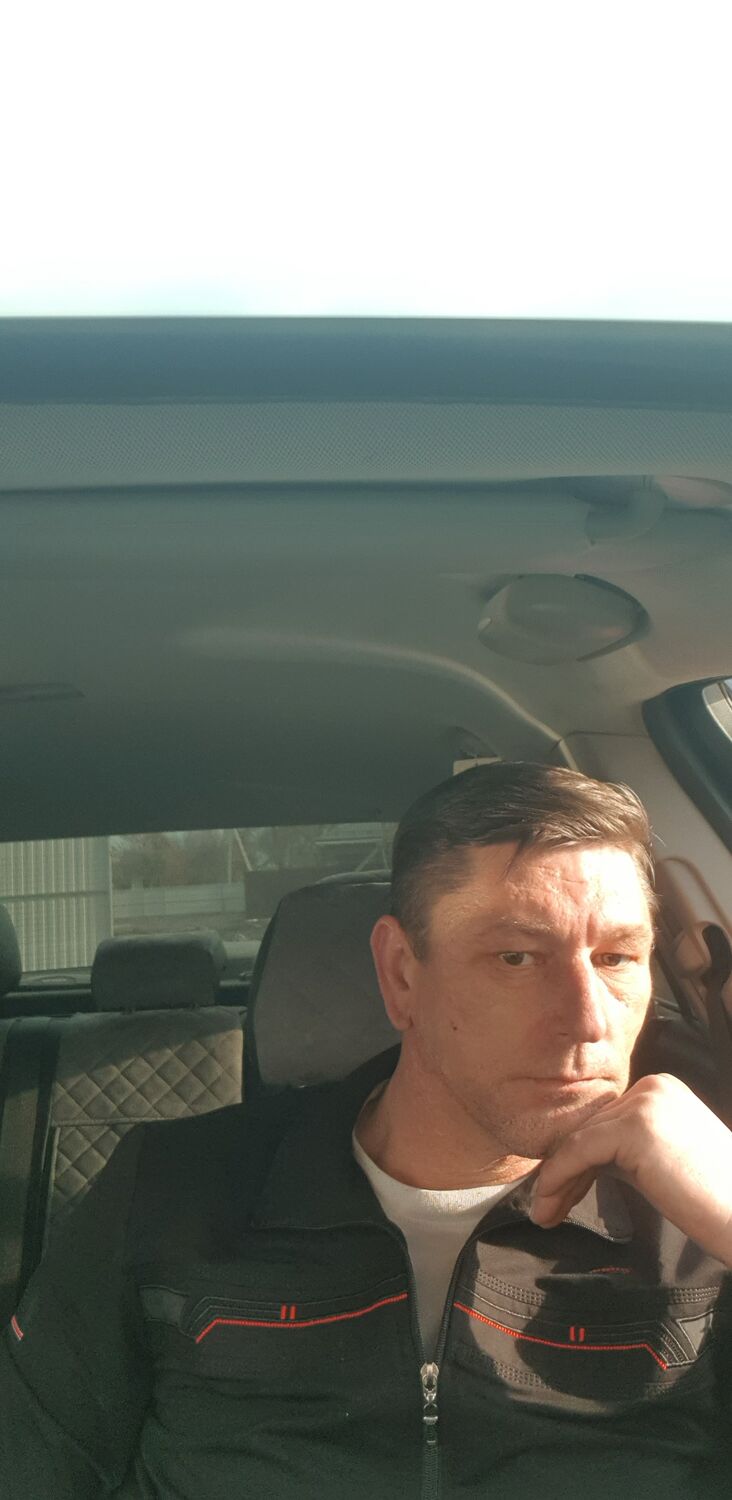  48828091  , 40 ,    --