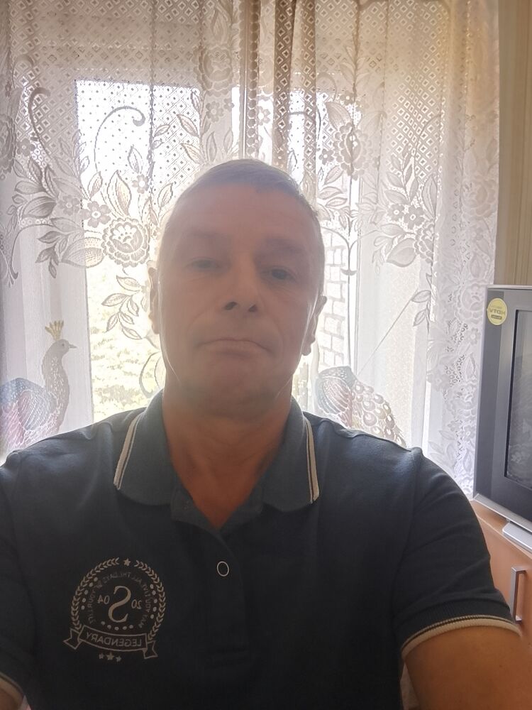  53571511  Valery, 55 ,    