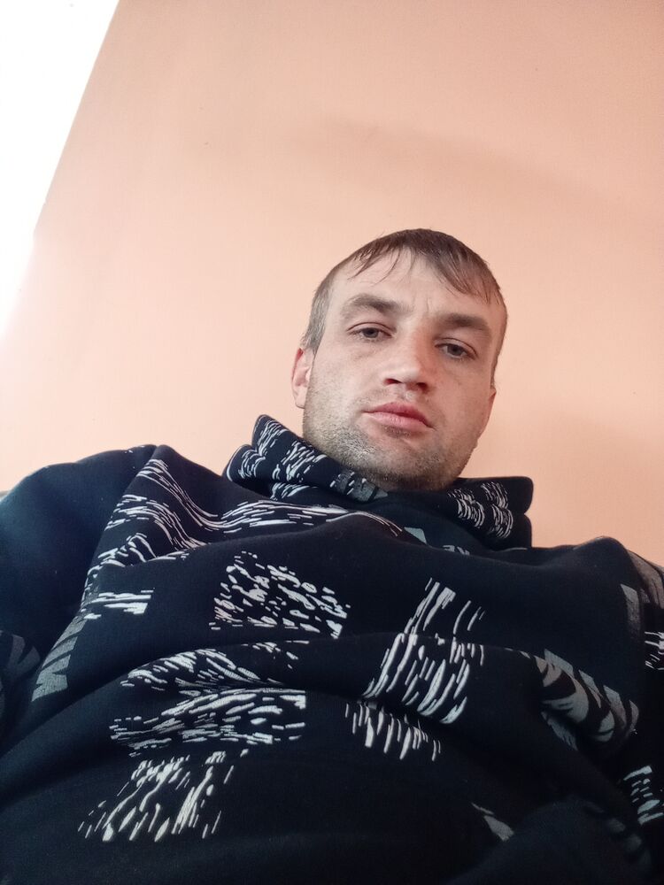  39815231  , 28 ,    