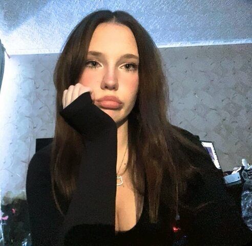  54470531  , 28 ,    -