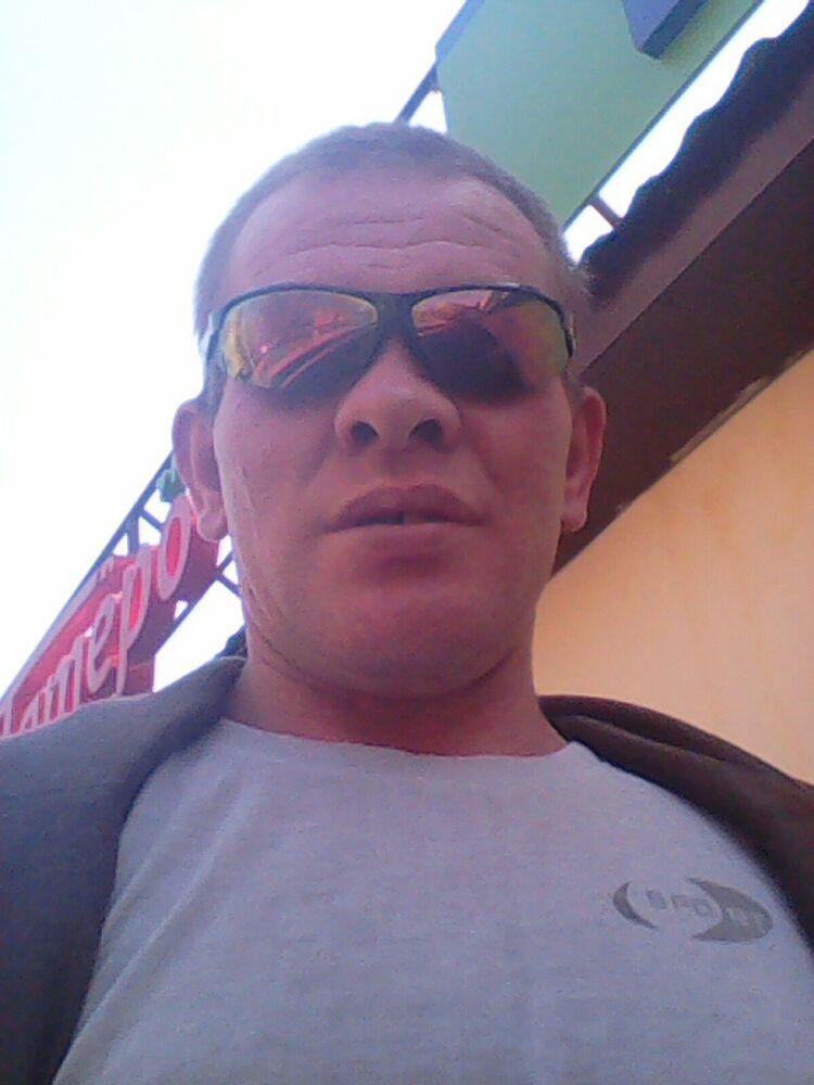  28835801  , 45 ,    