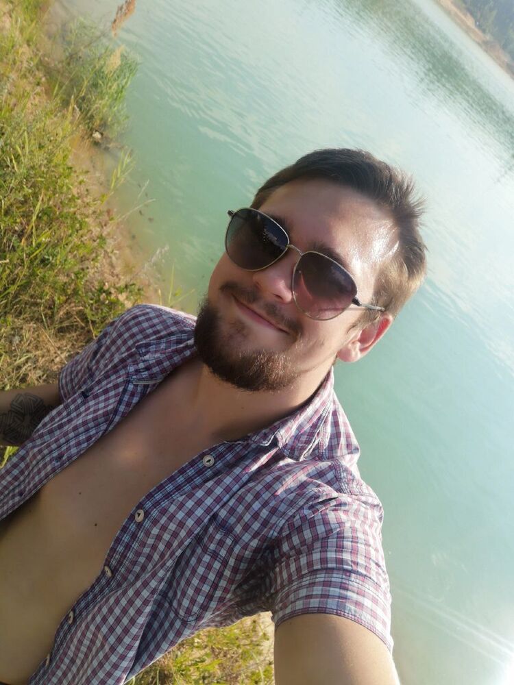  52810391  , 23 ,    