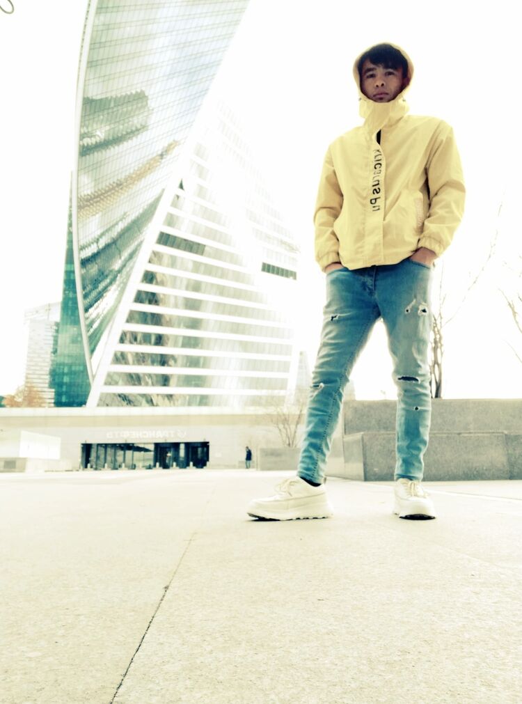  32633031  Mashrab, 24 ,    