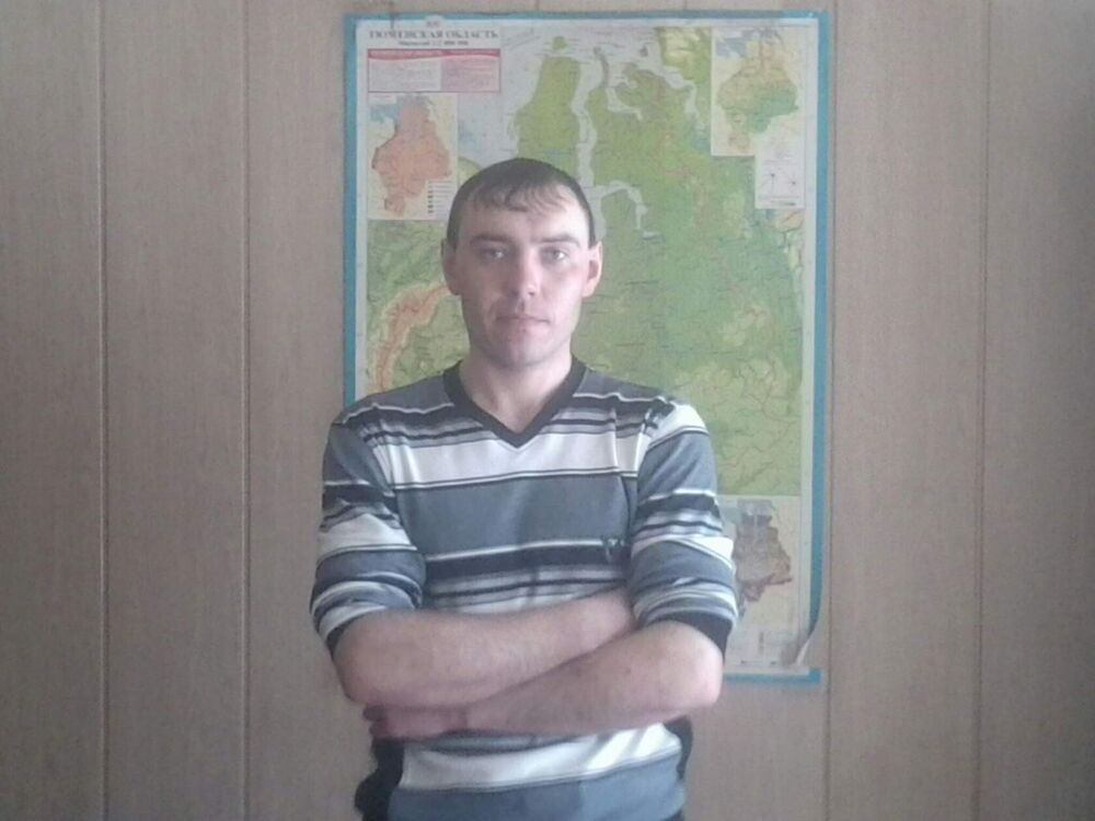  30163361  Aleksei, 36 ,    