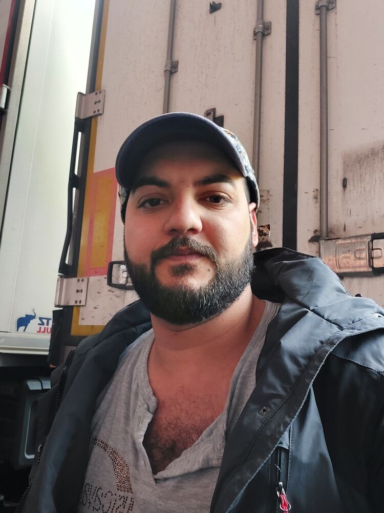  28179351  Alex, 35 ,    -