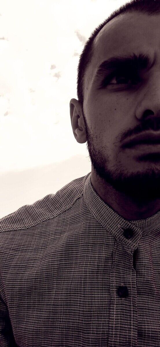  20777551  Ahmed, 29 ,    