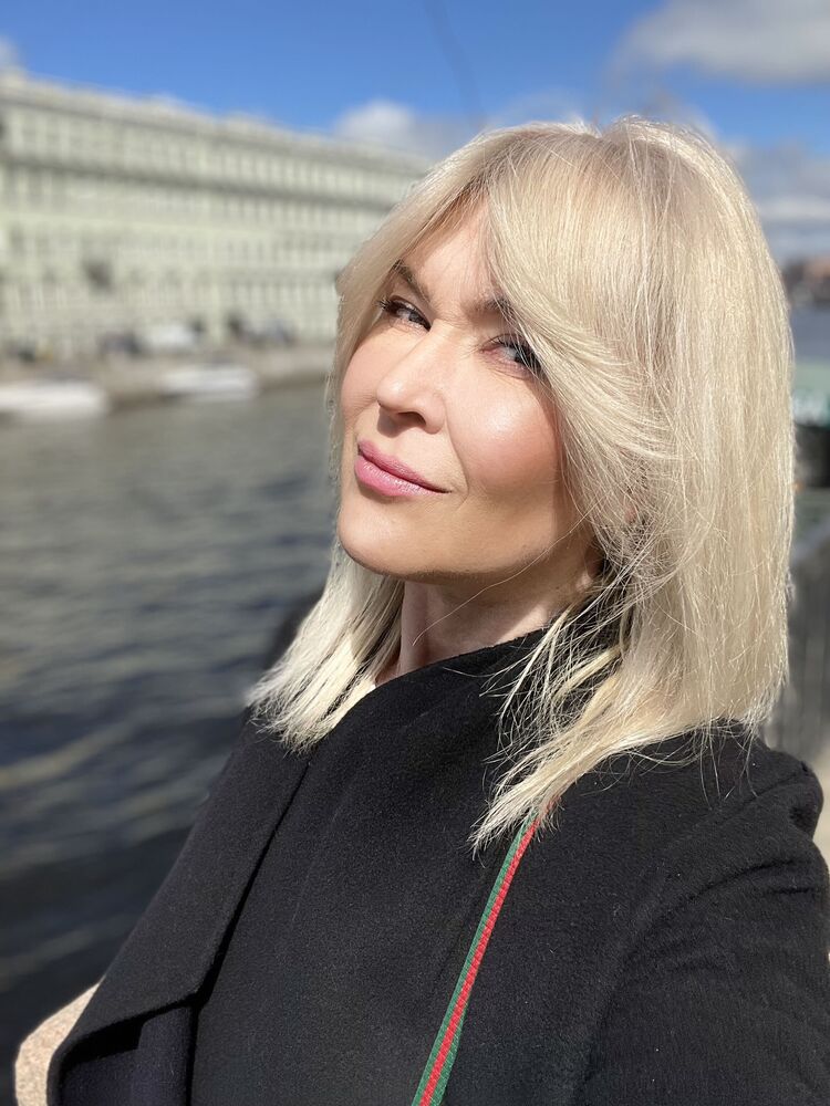  -,   Anastasia, 54 ,   ,   