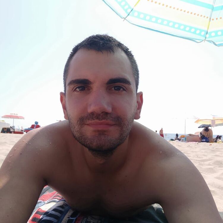  35563411  , 35 ,    