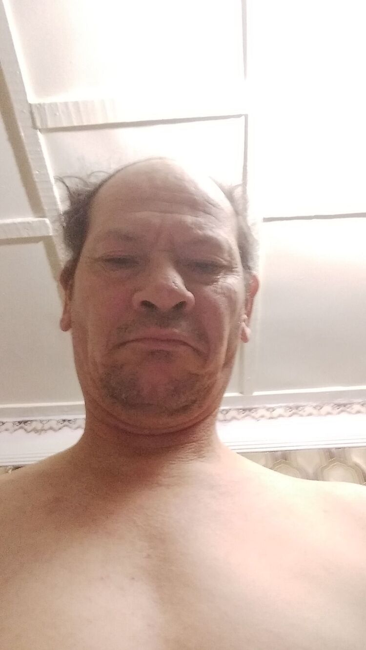  32175581  , 49 ,    