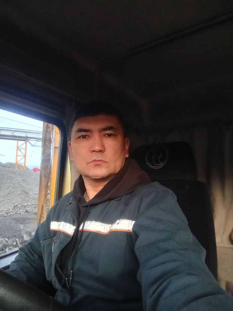  49565901  , 48 ,    