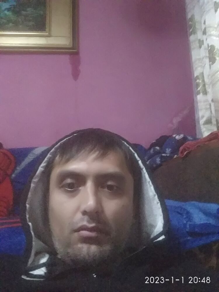  31807481  , 42 ,    