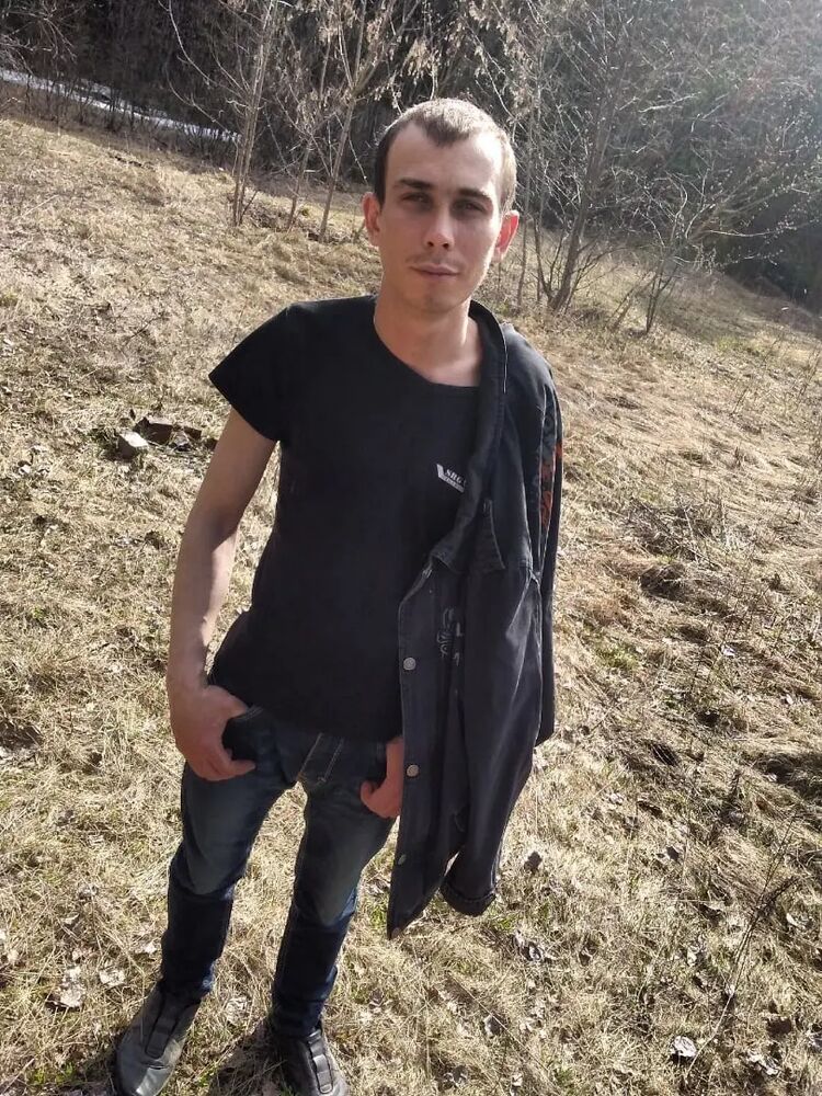  41158241  , 33 ,    -