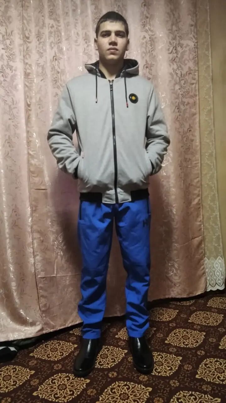  32838641  , 26 ,    