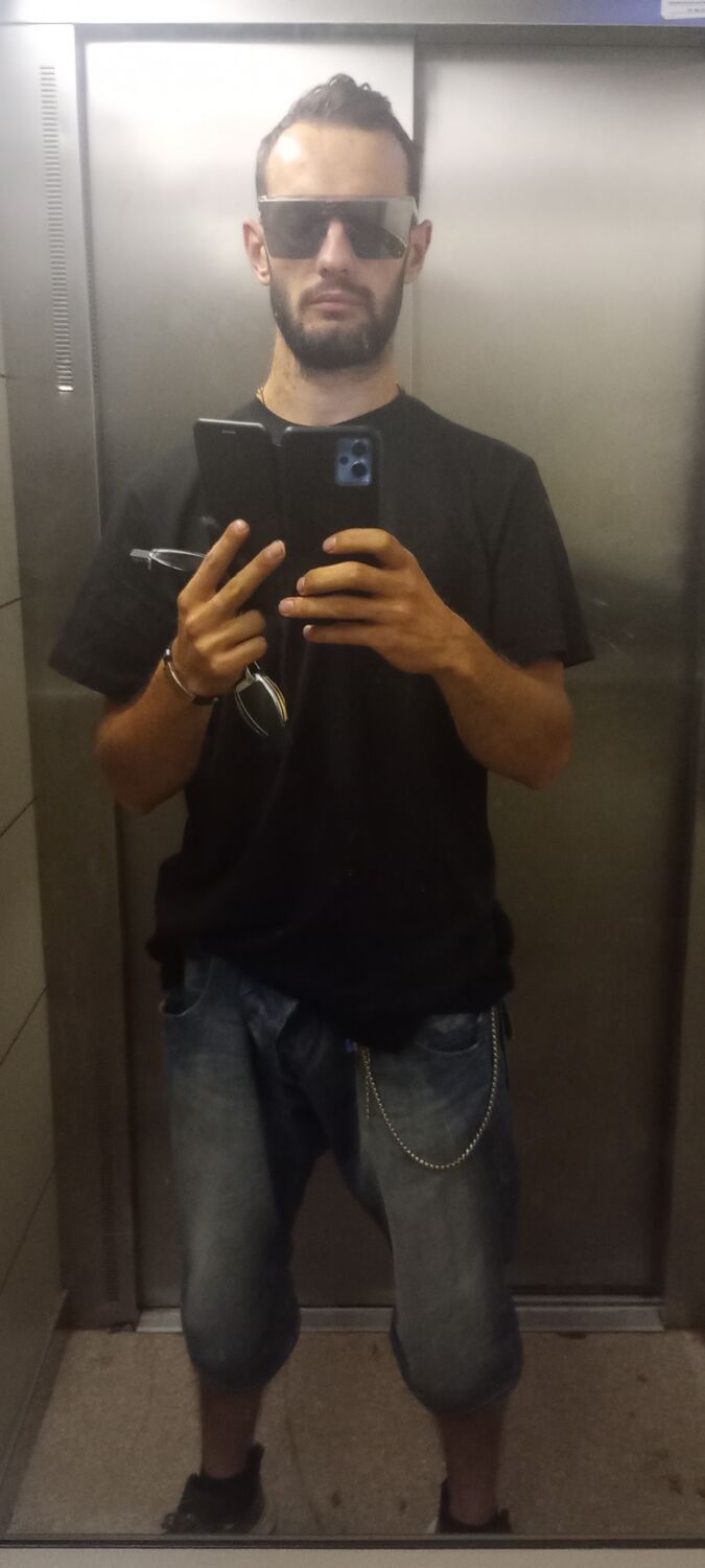  ,   Alexander, 23 ,   ,   