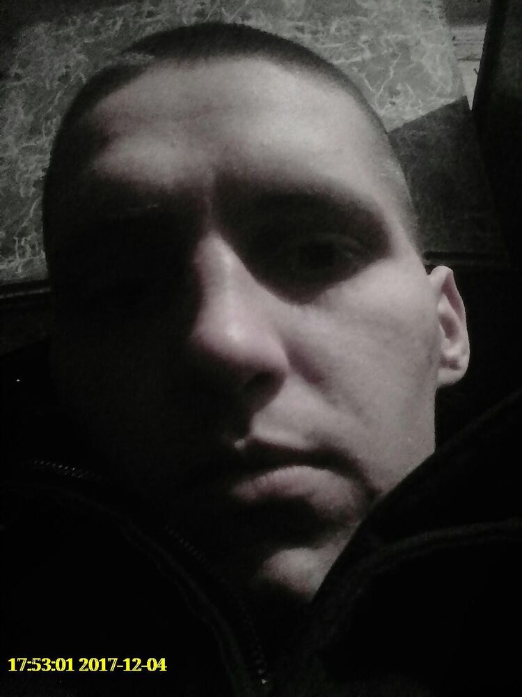  48977731  , 31 ,    