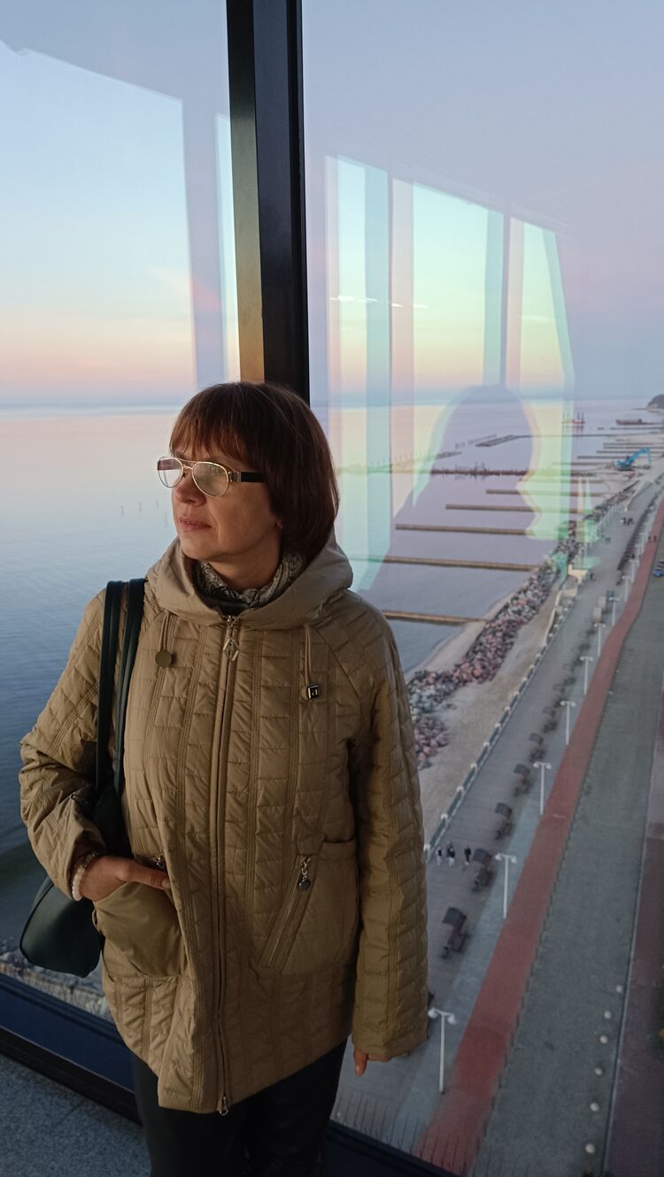 ���� 56185561 ������� �����, 53 ����, ���� ���������� � ������������