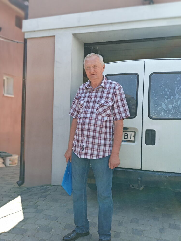  22009181  , 63 ,    