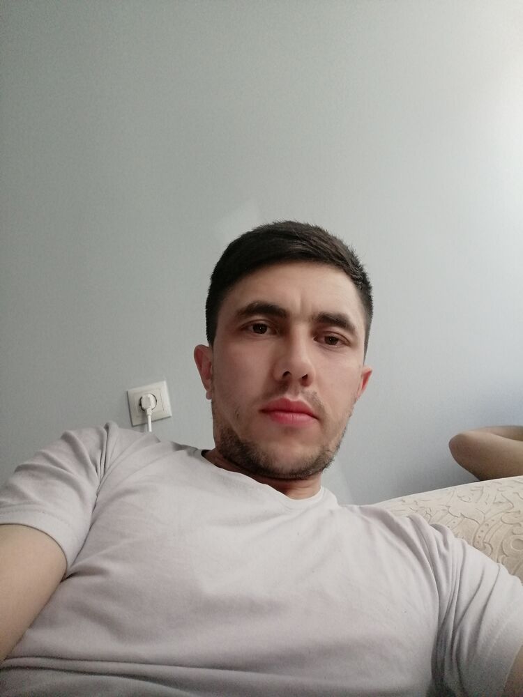  28583891  Alex, 27 ,    