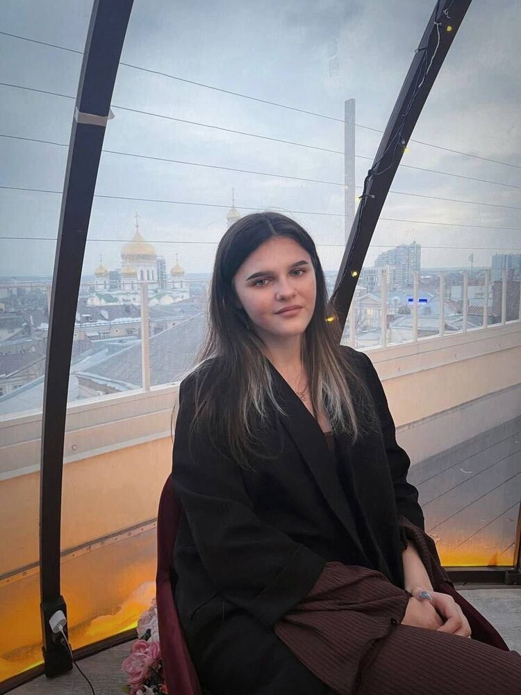  --,   , 19 ,     , c , 