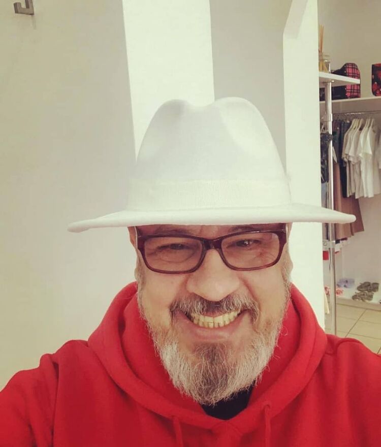  ,   Lucas, 57 ,   ,   