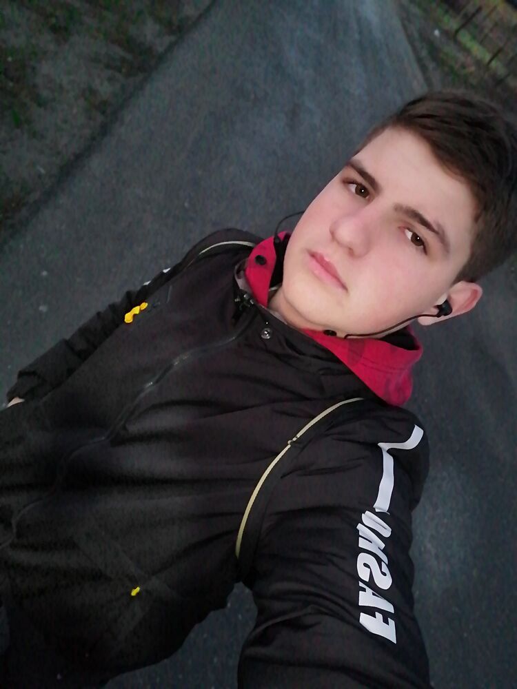  -,   Alexander, 21 ,   ,   