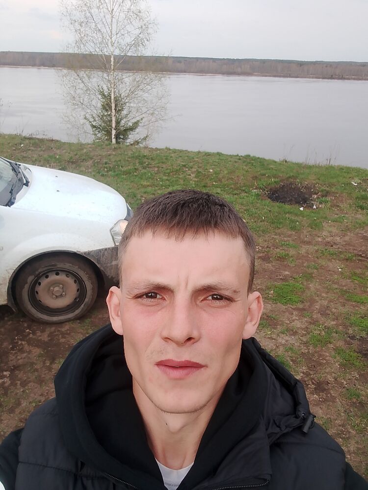  42794151  , 28 ,    