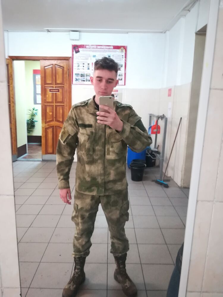  35717901  , 23 ,    