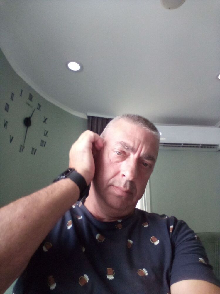  48362261  , 47 ,    