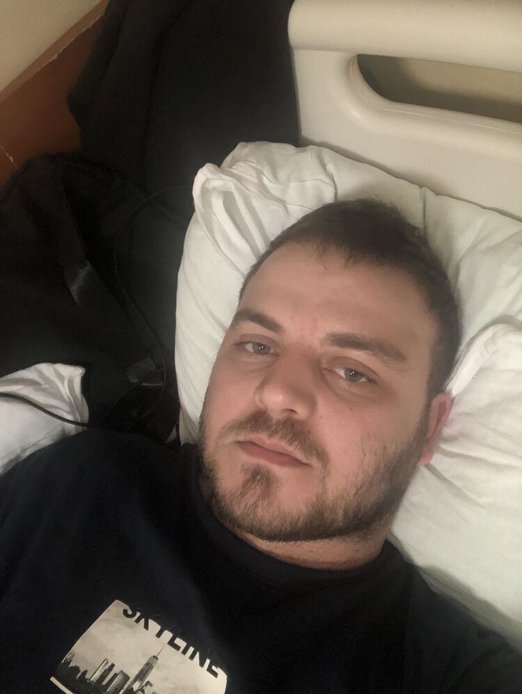 42833291  , 33 ,    -