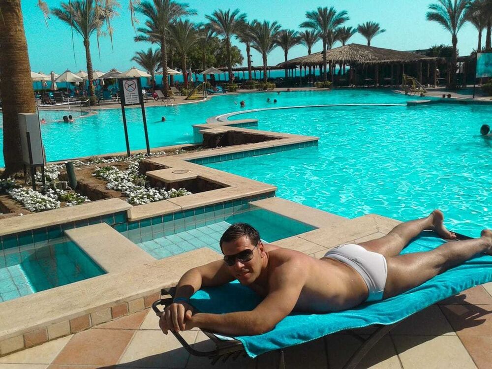  ,   Valera, 43 ,     , c 