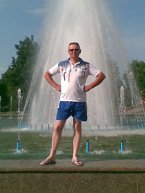  8228831  Nikolai, 49 ,    