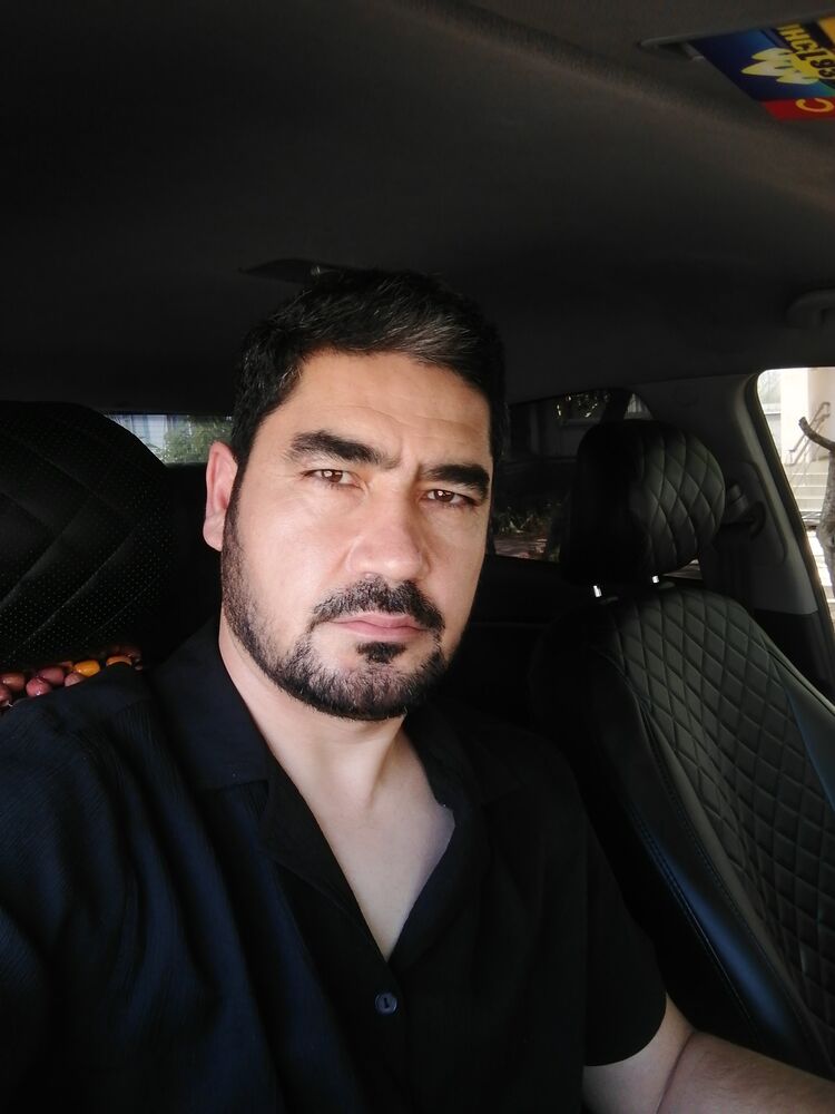  52725961  Turan, 37 ,    --