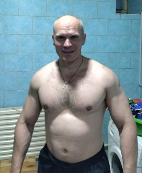  23280371  , 42 ,    