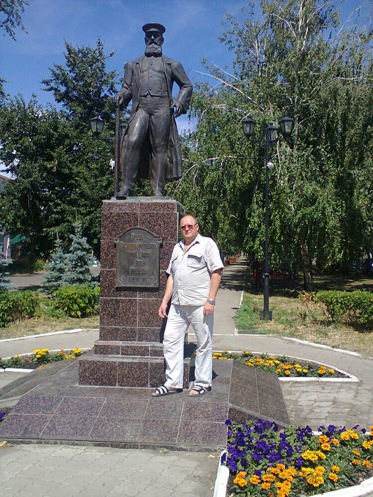  -,   Alex , 64 ,   ,   , 