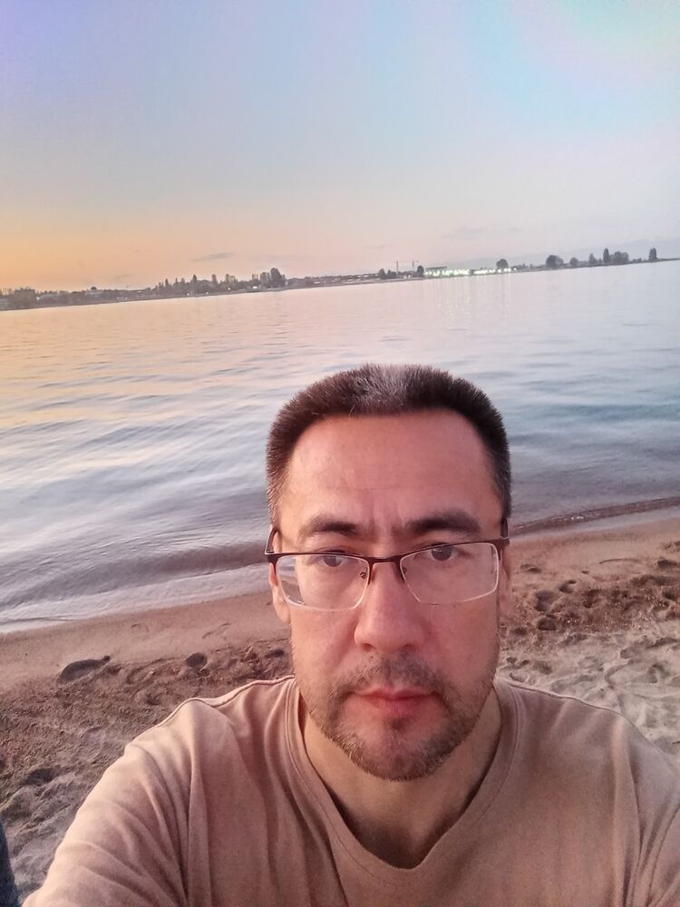  52698191  , 44 ,    