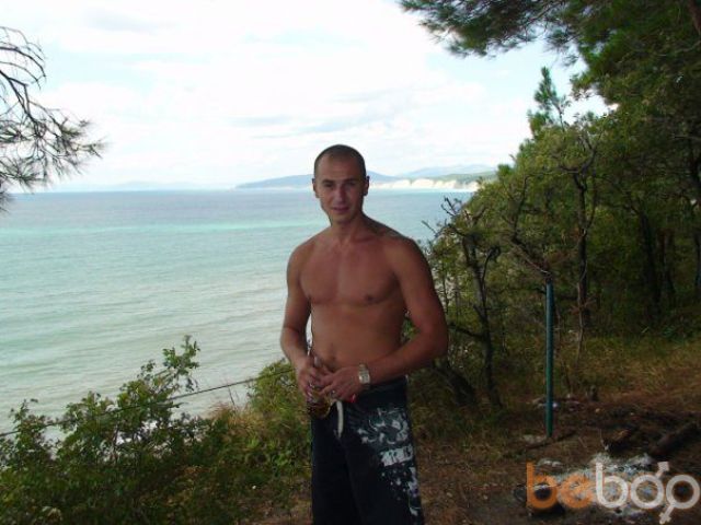  ,   Vitek, 46 ,   
