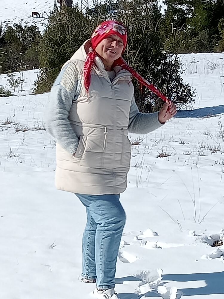  42922651  Svetlana, 59 ,    