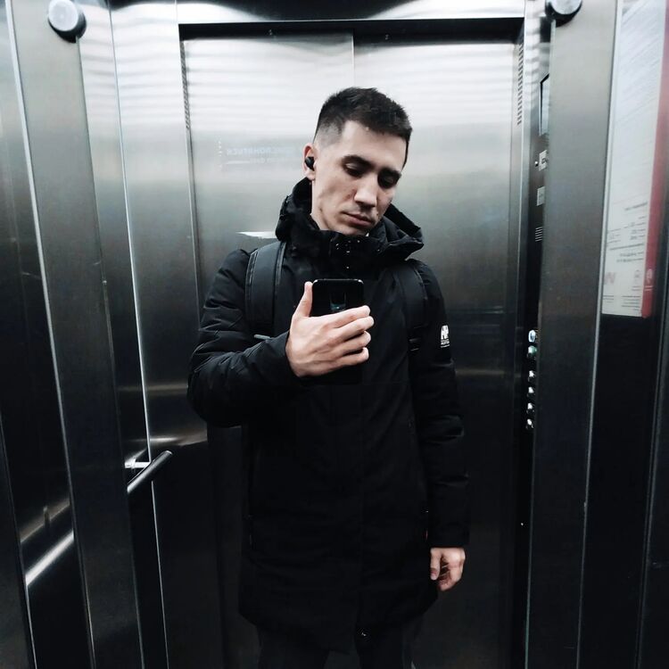  ,   Victor, 28 ,   ,   , c , 