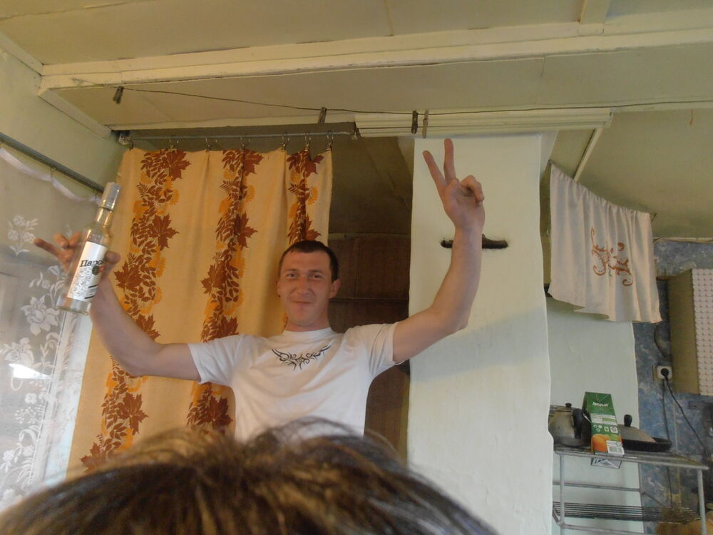  6708721  Aleks, 42 ,    