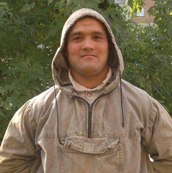  23691301  GLEB, 40 ,    