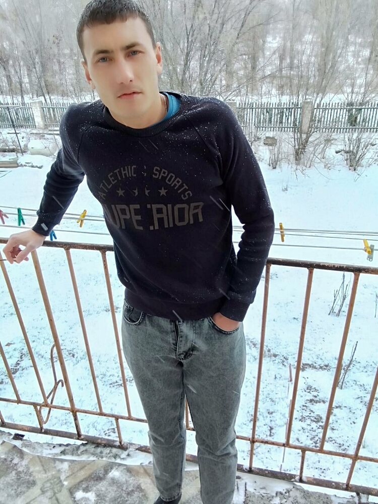  ,   VIKTOR, 32 ,     , c 