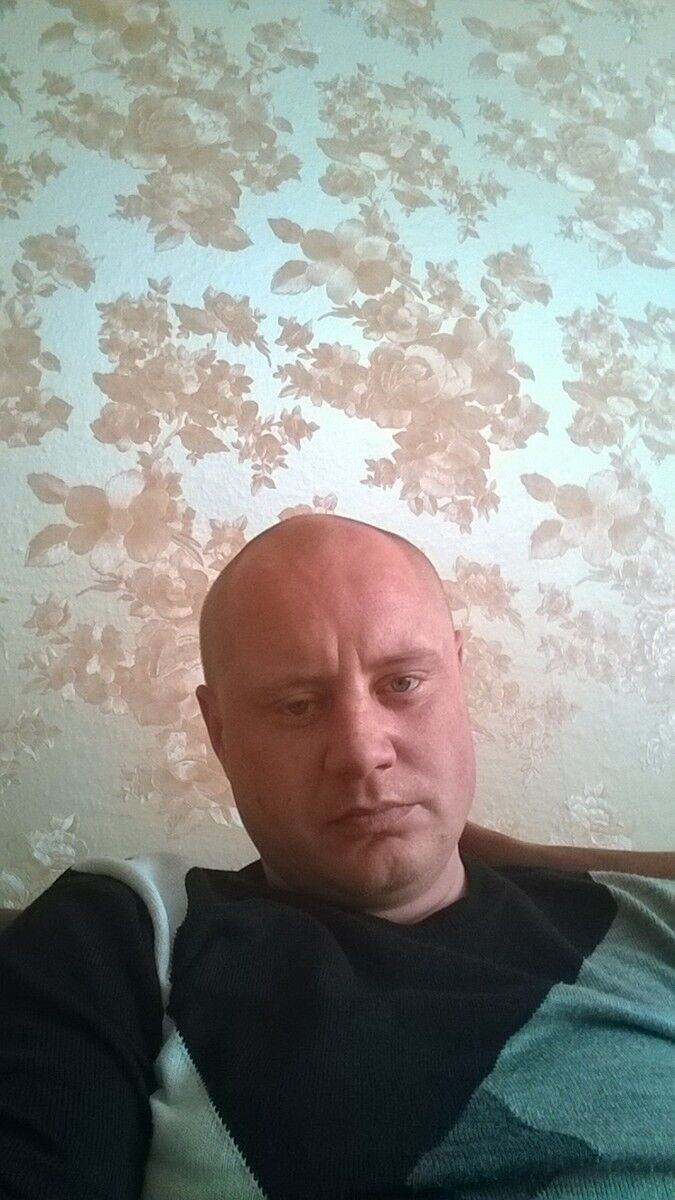  5649811  , 40 ,    