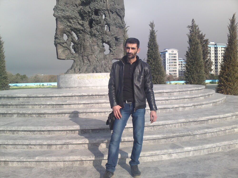  4182341  VUSAL, 45 ,    