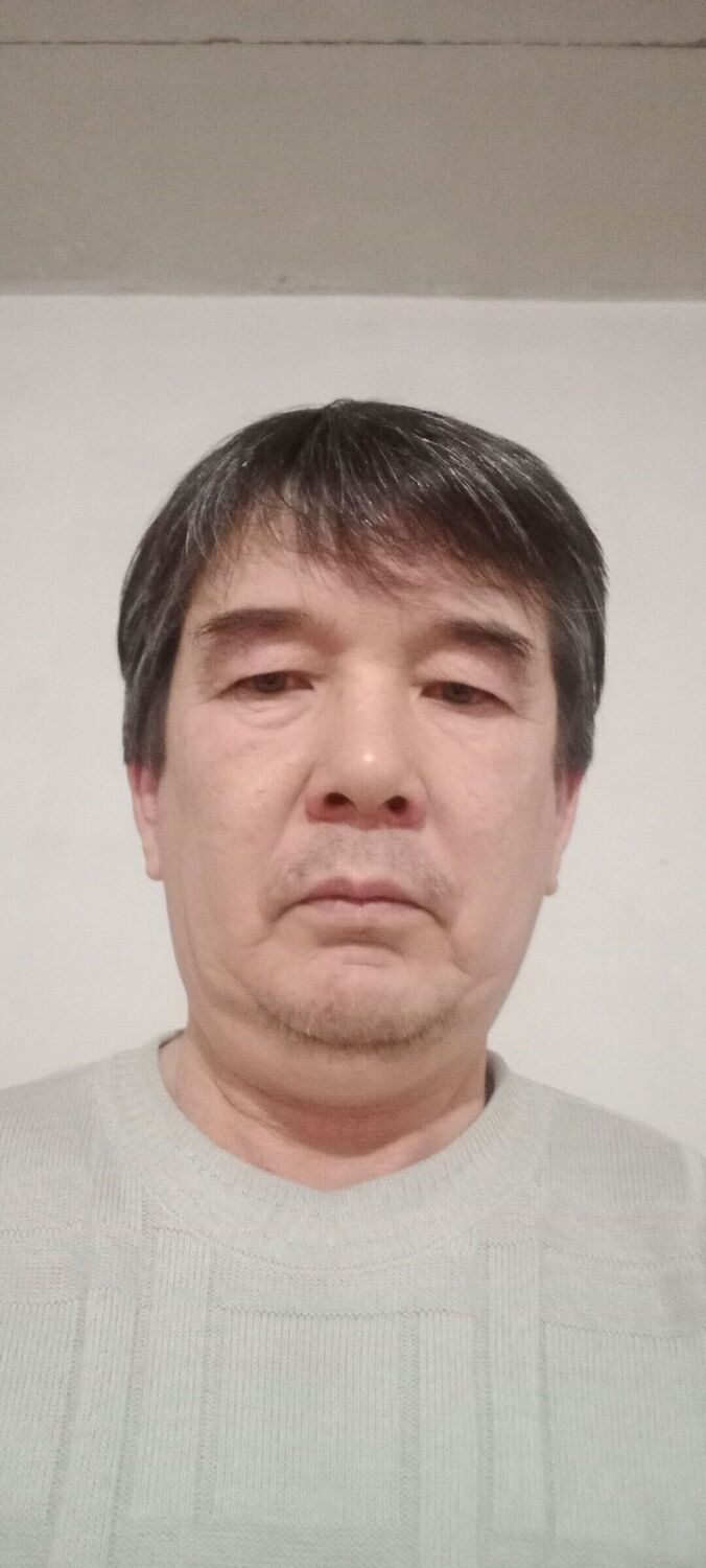  41262261  Djuma, 48 ,    