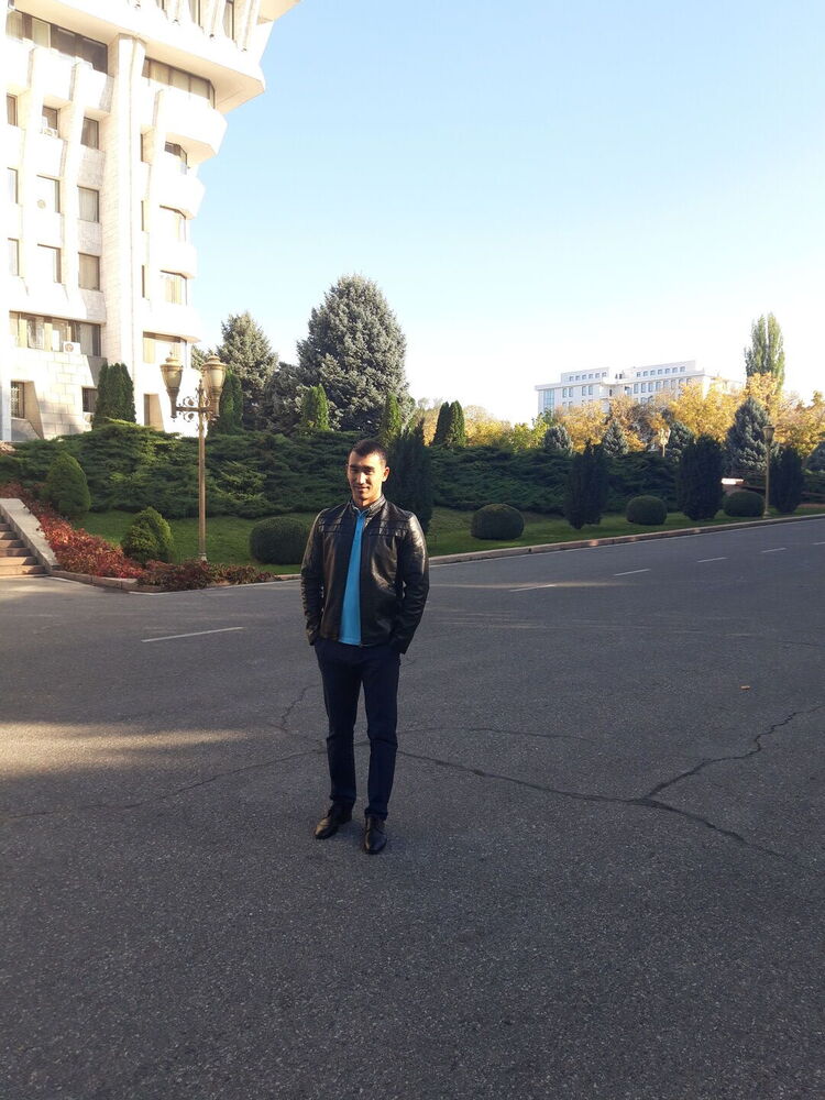  ,   Aibek, 32 ,   ,   