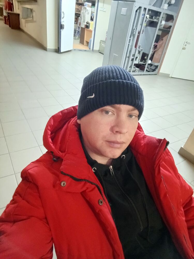  48122861  , 31 ,    