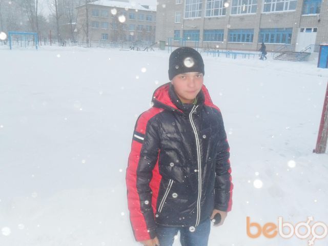  ,   Slava, 33 ,   