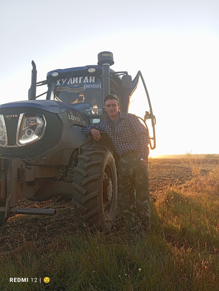  47233891  Volodya, 25 ,    