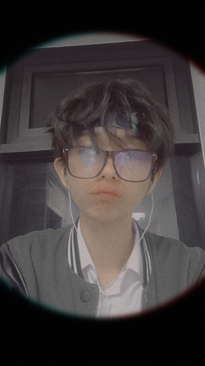  ,   Lui, 20 ,   ,   